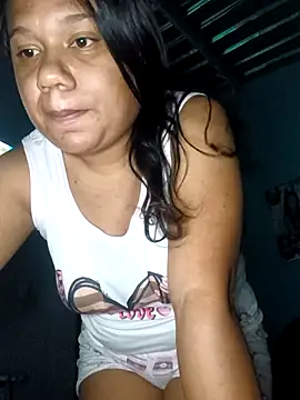 Snapshot of shanell_valen04 chatting on 8, 4, 2026 shanell valen04 online show from 8, 4, 2026