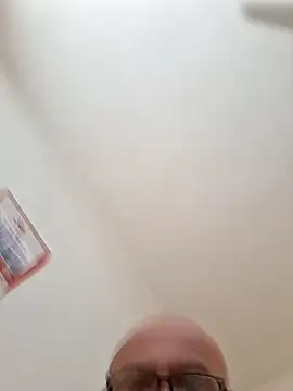 Snapshot of julenvcia chatting on 13, 4, 2026 julenvcia online show from 13, 4, 2026