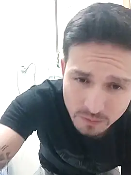 Snapshot of Joelcio19cm chatting on 12, 4, 2026 Joelcio19cm online show from 12, 4, 2026