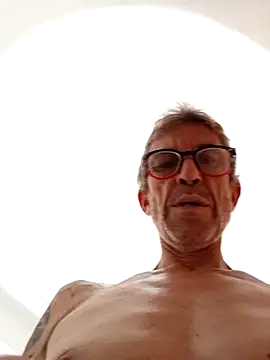 chris-sbh11 online show from 12, 6, 2026