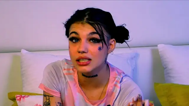 YasminnStorm online show from 20, 6, 2026