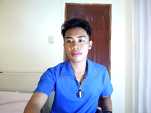 Snapshot of valerio_fernan chatting on 5, 5, 2026 valerio fernan online show from 5, 5, 2026