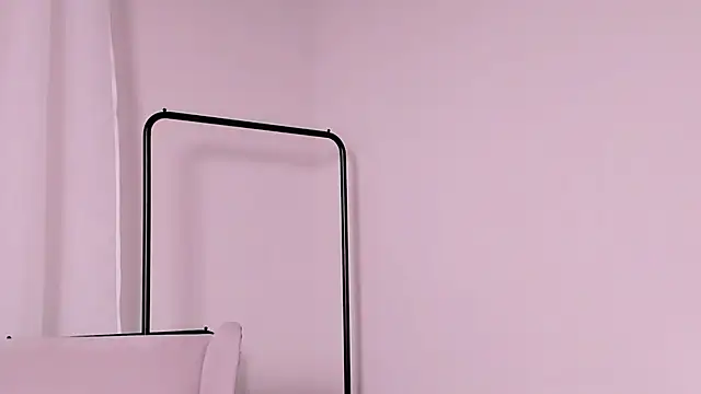 SadeHowen online show from 9, 4, 2026