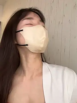 Hinako 0012 online show from 10, 4, 2026