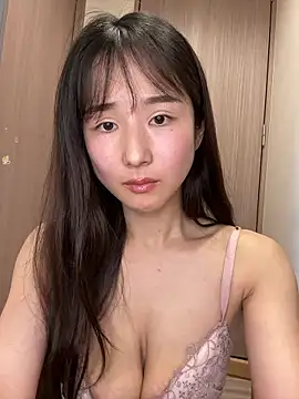 Snapshot of Hinako_0012 chatting on 27, 4, 2026 Hinako 0012 online show from 27, 4, 2026