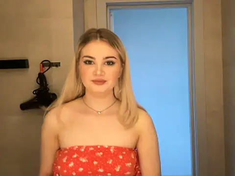Snapshot of kirtova_ chatting on 25, 5, 2026 kirtova online show from 25, 5, 2026