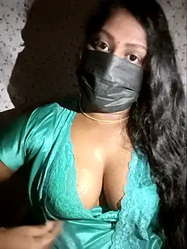Romantic Woman online show from 8, 6, 2026