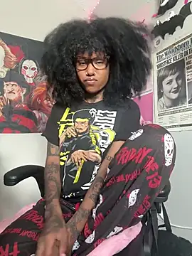 spookiebaddie online show from 2, 7, 2026