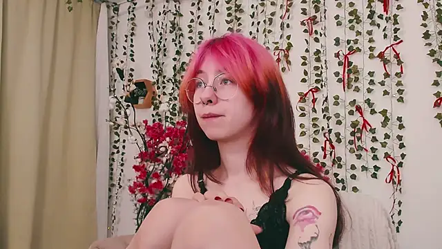 Alice Nyx online show from 30, 4, 2026