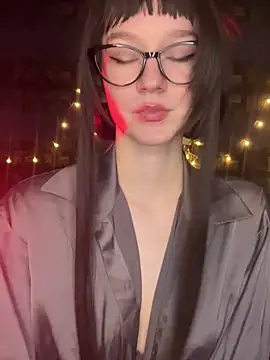 Snapshot of nicenessy chatting on 17, 4, 2026 nicenessy online show from 17, 4, 2026