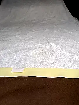 Tinaki cross online show from 22, 4, 2026