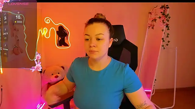 Snapshot of AmeliePeach chatting on 8, 4, 2026 AmeliePeach online show from 8, 4, 2026