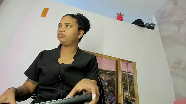 EllyBloom online show from 11, 6, 2026