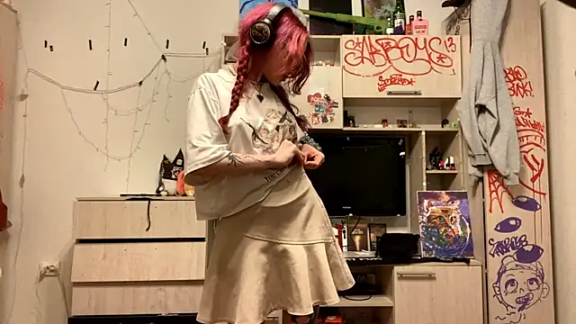 RedHeadCat online show from 4, 4, 2026