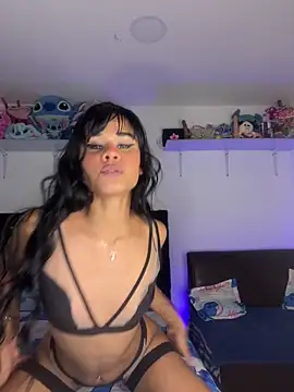 ChloeFox2 online show from 7, 4, 2026