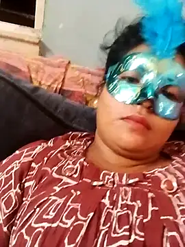 Snapshot of srutidatta chatting on 25, 5, 2026 srutidatta online show from 25, 5, 2026