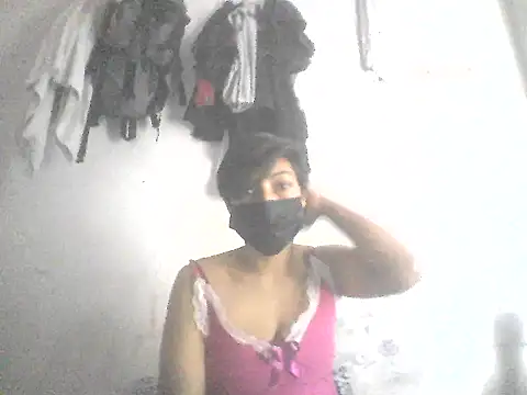 hotty-krtika online show from 15, 4, 2026