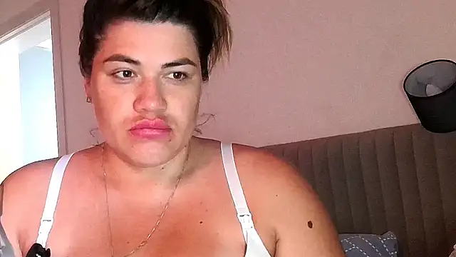 miss preggie online show from 10, 7, 2026