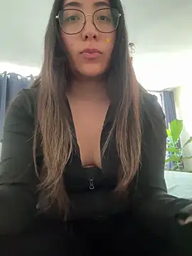 vampiralatina online show from 20, 5, 2026