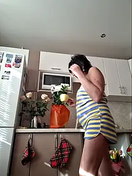 LaliaMia online show from 22, 3, 2025