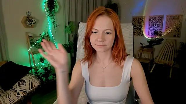 Snapshot of LisaAris chatting on 14, 5, 2026 LisaAris online show from 14, 5, 2026