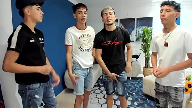 Snapshot of Theguys-passion chatting on 7, 4, 2026 Theguys-passion online show from 7, 4, 2026