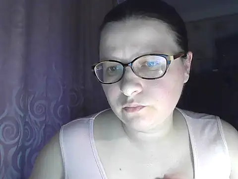 Snapshot of Miss_Bellaaa chatting on 8, 4, 2026 Miss Bellaaa online show from 8, 4, 2026