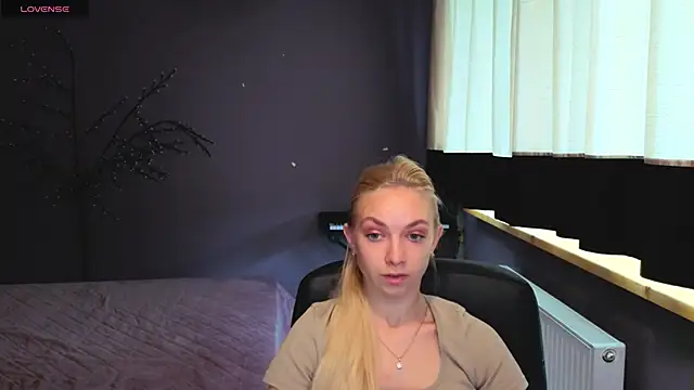 Snapshot of SonnySofia chatting on 12, 5, 2026 SonnySofia online show from 12, 5, 2026