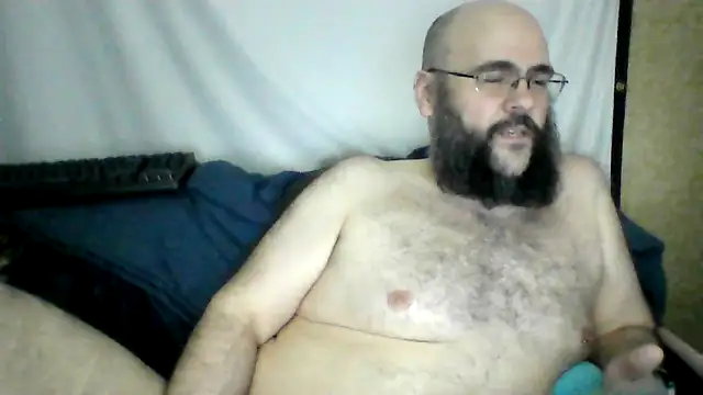 BriTheTopBear online show from 21, 4, 2026