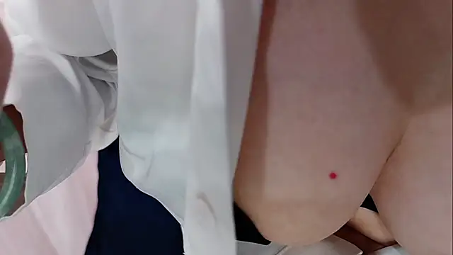 minami-yuiyui online show from 23, 4, 2026