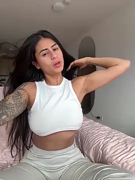 lunasex06 online show from 27, 4, 2026