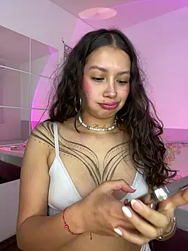 Dreanaa online show from 14, 5, 2026