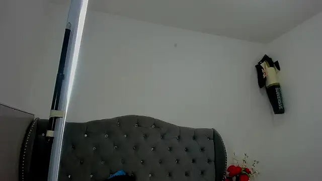 evelott allenx online show from 15, 5, 2026