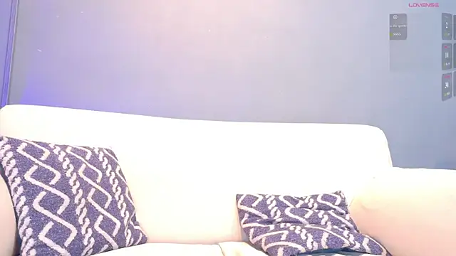 niiky doll online show from 24, 7, 2026