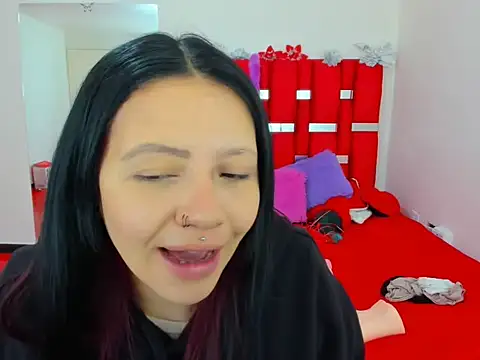 scarlett red 1 online show from 29, 5, 2026