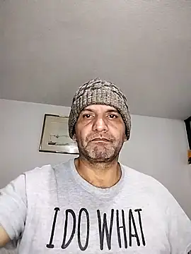 Snapshot of Senkoreman_hard chatting on 14, 4, 2026 Senkoreman hard online show from 14, 4, 2026