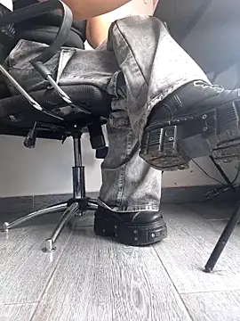 seijaku  online show from 20, 5, 2026