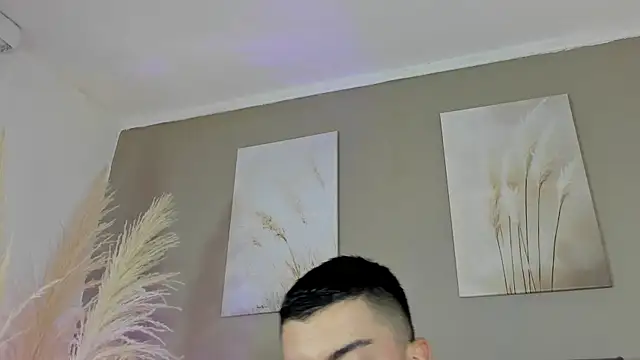 Snapshot of Alexander_Diazz chatting on 5, 6, 2026 Alexander Diazz online show from 5, 6, 2026