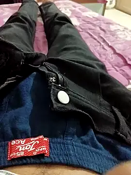 ekwjj online show from 14, 4, 2026