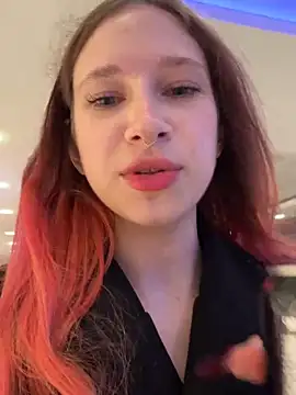 Snapshot of michelle_lovique chatting on 22, 5, 2026 michelle lovique online show from 22, 5, 2026