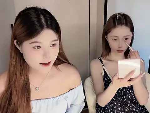 Snapshot of KaKa-01 chatting on 10, 4, 2026 KaKa-01 online show from 10, 4, 2026