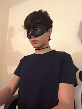 ojitosdegato online show from 24, 4, 2026