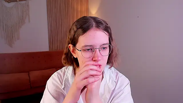 FreeHarmony  online show from 19, 4, 2026