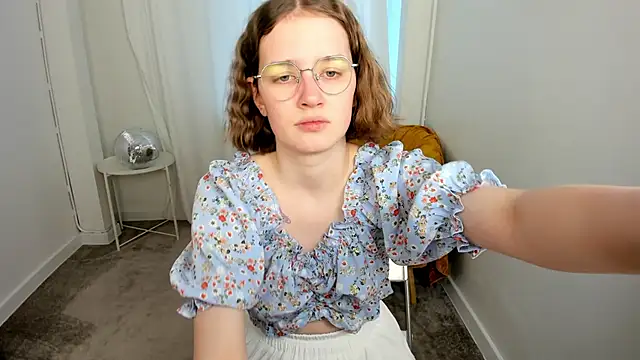 FreeHarmony  online show from 28, 4, 2026