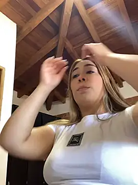  BellaSmith  online show from 11, 6, 2026