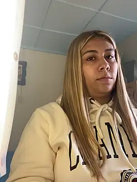  BellaSmith  online show from 23, 7, 2026
