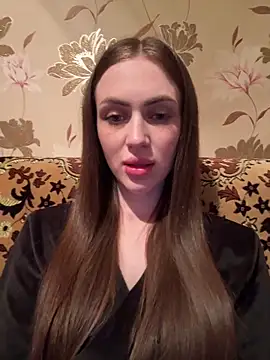 AlinaLove3213 online show from 12, 6, 2026