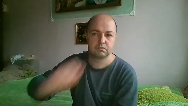 Luceriusbigass online show from 7, 12, 2024