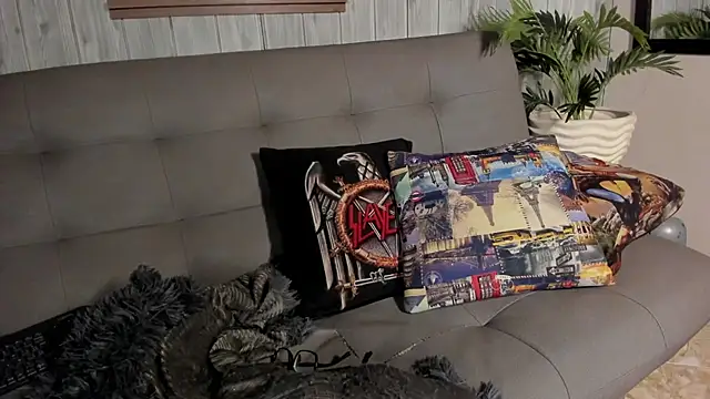 Snapshot of Alucarda666 chatting on 16, 5, 2026 Alucarda666 online show from 16, 5, 2026