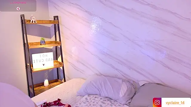 Snapshot of valkyrie_claire_ chatting on 1, 5, 2026 valkyrie claire online show from 1, 5, 2026